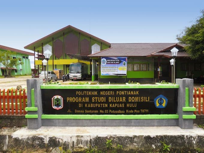 Kampus PDD Polnep Kapuas Hulu